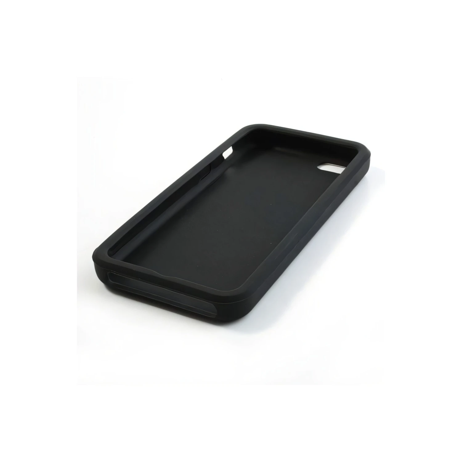 Coque IPhone 5C Silicone Pneu Noir 6 Coque IPhone 5C Silicone Pneu Noir – Image 4