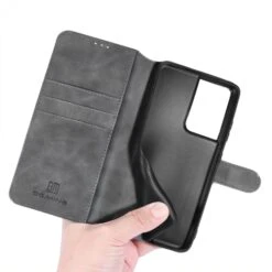 Etui Portefeuille Galaxy S21 Ultra Style Retro Avec Rangements Cartes - Gris 17 Etui Portefeuille Galaxy S21 Ultra Style Retro Avec Rangements Cartes - Gris -All For Phone Magasin etui galaxy s21 ultra frac3767 6