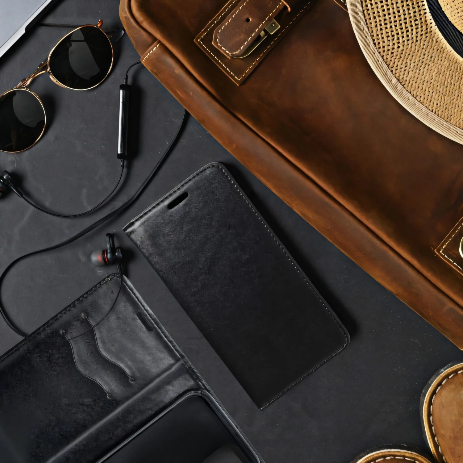 Etui IPhone 13 Magnetique Noir 7 Etui IPhone 13 Magnetique Noir – Image 5