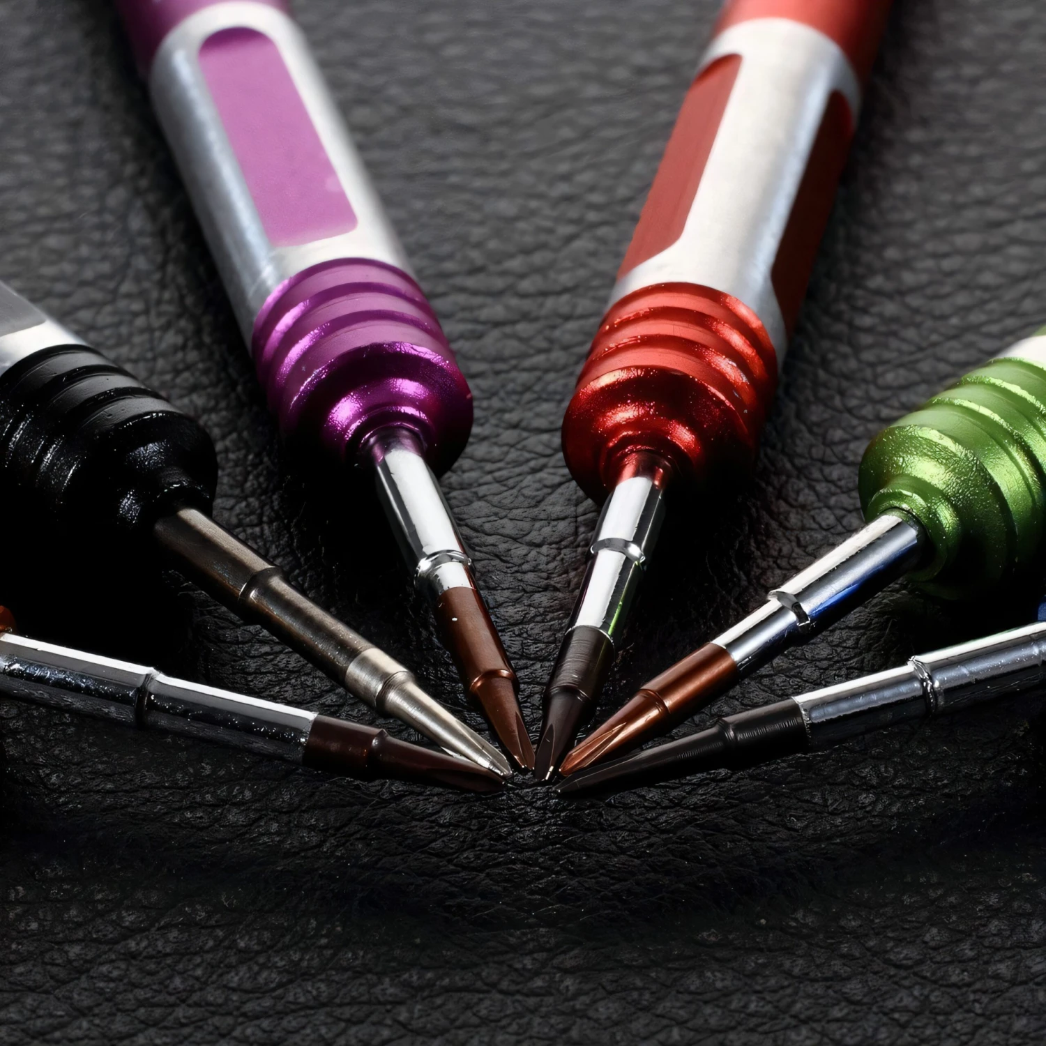 Tournevis Tri- Wing Pour IPhone 7 / 7 Plus / 8 / 8 Plus / X / XS / 11 Rouge 4 Tournevis Tri- Wing Pour IPhone 7 / 7 Plus / 8 / 8 Plus / X / XS / 11 Rouge – Image 2